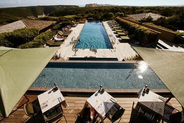 酒店 Hôtel & Spa Version Maquis Citadelle