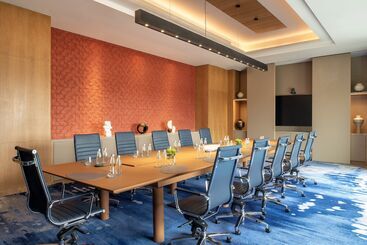 Abesq Doha Hotel And Residences, An Ihg