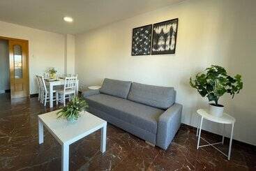 Apartamentos El Pilar 3000