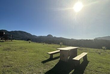 مسافرخانه Refúgio Do Sol Campestre