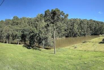 مسافرخانه Refúgio Do Sol Campestre