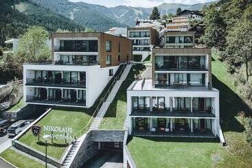 هتل Nikolaus By Avenida Zell Am See
