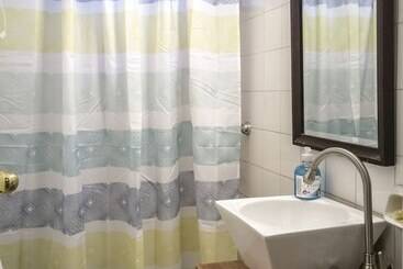 هتل Tacuari Suites
