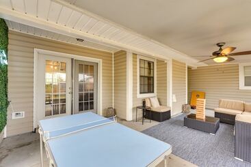Bright Lynn Haven Home W/ Screened Porch & Yard!