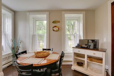 Historic Home On Farm, 15 Mi To Williamsport!