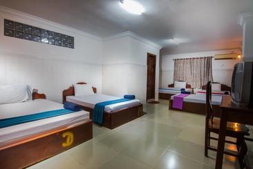 هتل Lodestar Hostel Siem Reap