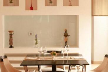 هتل Faias Residence