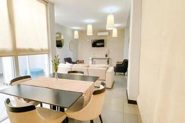 هتل Faias Residence