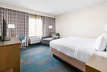 هتل Hampton Inn & Suites Lax El Segundo