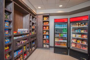 هتل Hampton Inn & Suites Lax El Segundo