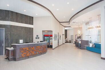 هتل Hampton Inn & Suites Lax El Segundo