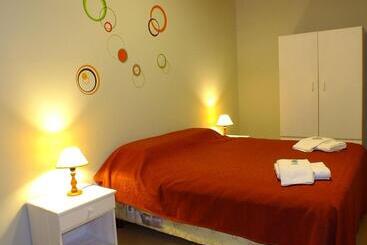 هتل Hostal Amalaya