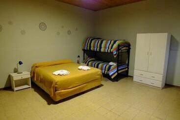 هتل Hostal Amalaya