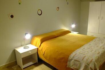 هتل Hostal Amalaya