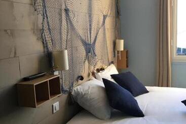 هتل Hôtel Familial L Ostréi