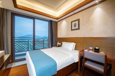 هتل Hnti·narada Sanya Bay Resort