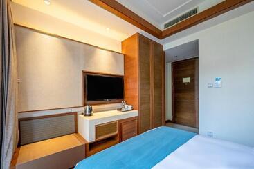 هتل Hnti·narada Sanya Bay Resort