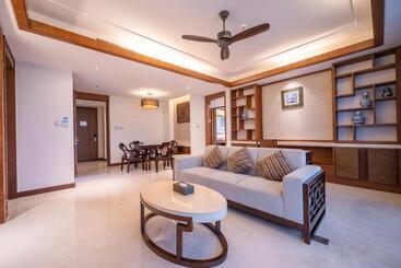 هتل Hnti·narada Sanya Bay Resort