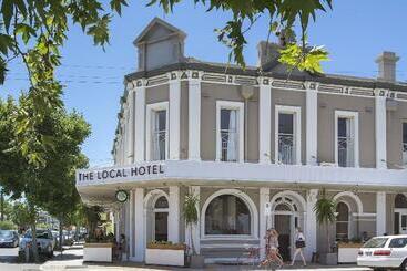 هتل The Local