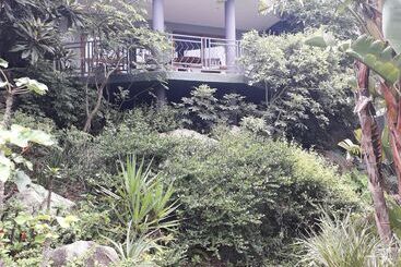 膳宿费 Jörn S Gästehaus