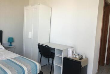 پانسیون Top Floor Rentrooms Napoli