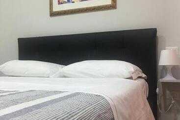 پانسیون Top Floor Rentrooms Napoli
