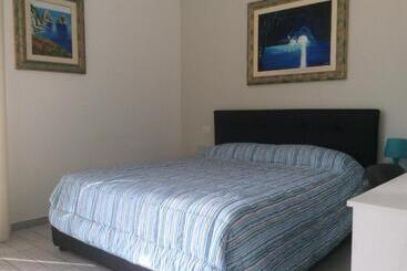 پانسیون Top Floor Rentrooms Napoli
