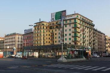 پانسیون Top Floor Rentrooms Napoli