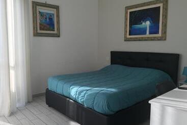 پانسیون Top Floor Rentrooms Napoli