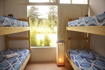 Pinamar Hostel Casa De Verano