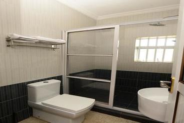 Room In Lodge - Prenox Hotel And Suites