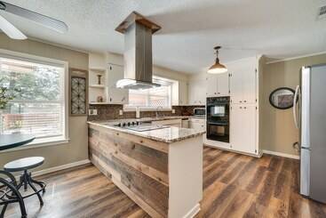 Charming Texarkana Home: Lake & Pool Access!