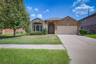 Family Friendly Killeen Home W/ Covered Patio!