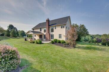 Hummelstown Hideaway W/ Game Room & Large Yard!