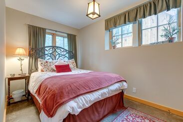 Idaho Springs Home W/ Amazing Mountain Views!