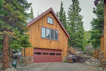 Idaho Springs Home W/ Amazing Mountain Views!