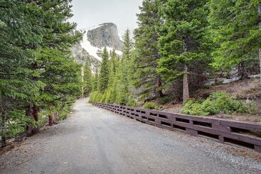 Idaho Springs Home W/ Amazing Mountain Views!