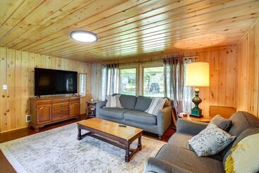 별장 Lakefront Minnesota Escape W/ Fire Pit & Boat Dock