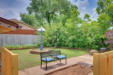 Lawton Home W/ Deck, Near Casinos + Museums!