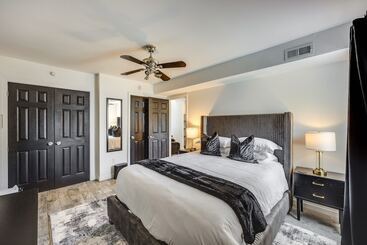 茅舍 Modern Richmond Home W/ Deck, Close To Downtown!