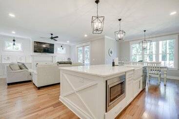 North Carolina Home ~ 2 Mi To Pinehurst Resort