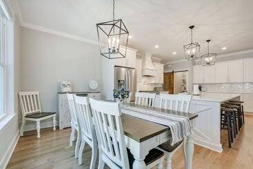 North Carolina Home ~ 2 Mi To Pinehurst Resort