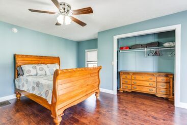 קוטג'' Pet Friendly Penn Yan Home: Wineries, Parks, Lakes