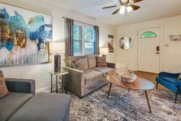 Springfield Home W/ Yard: 3 Mi To Downtown!