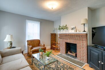 Pet Friendly Travelers Rest Home W/ Covered Patio