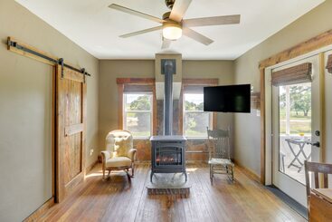 Remodeled Kalispell Farmhouse W/ Mountain Views