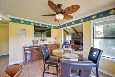 Spacious Arkansas Abode W/ Balcony & Fire Pit!