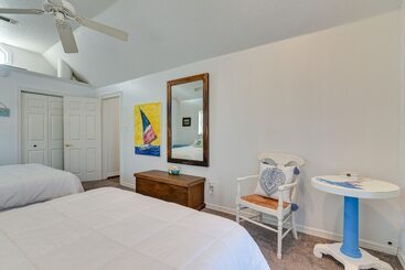 Texas Escape W/ Private Pool, Grill & Balconies!