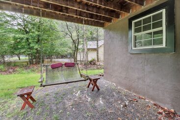 Tobyhanna Home W/ Fire Pits   9 Mi To Kalahari!