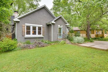 Whimsical Cottage Near Springfield Art Museum!